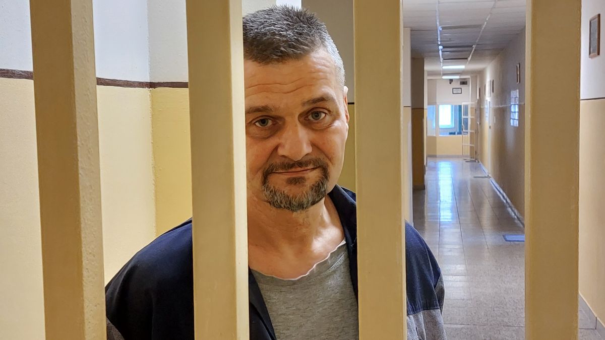 „Kdyby mě nevydali, chcípnu tam,“ popisuje Čech pobyt v senegalském vězení